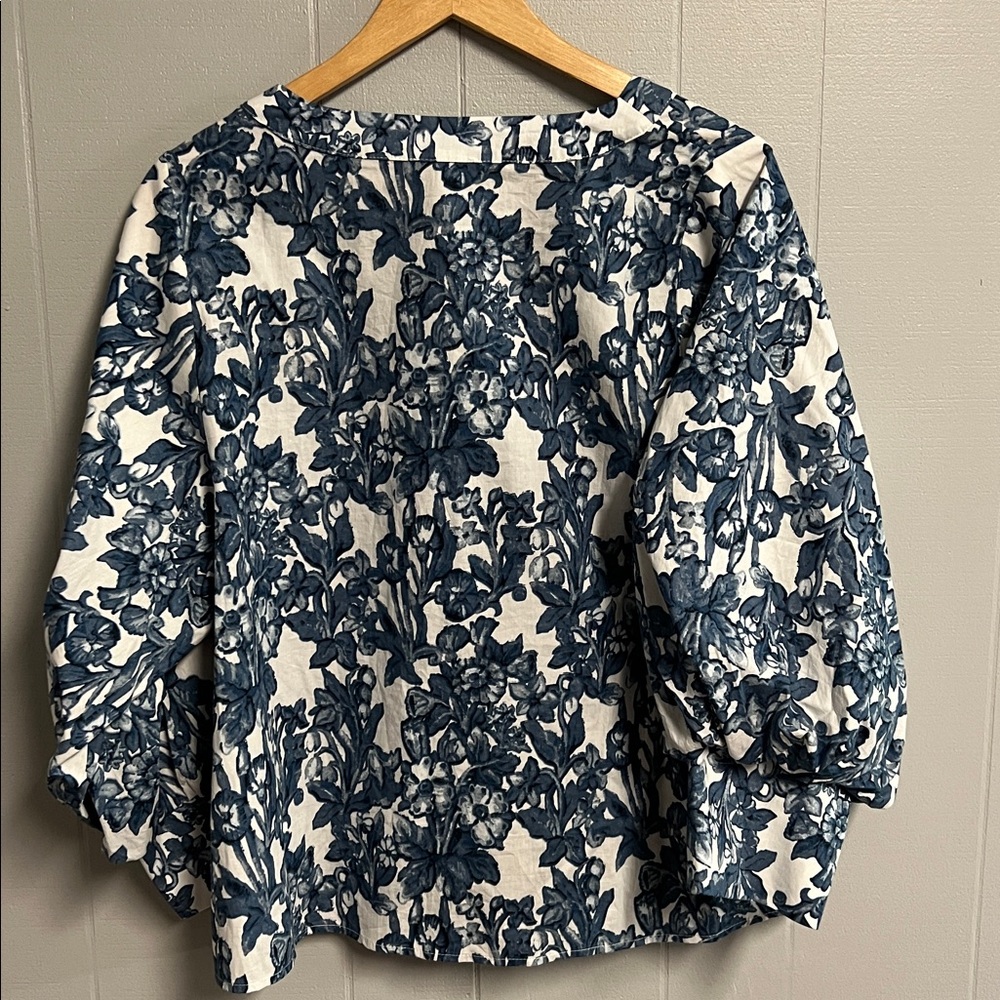 NWT Floral Jodifl Blouse Large Blue - Picture 10 of 17
